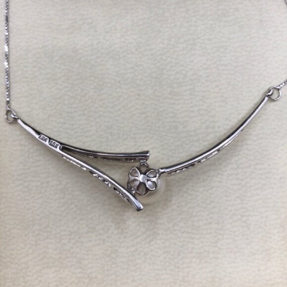 Pearl and Diamond Necklace, 10KT White Gold, 18.50” in Length, 3.04gm - Picture 11 of 15